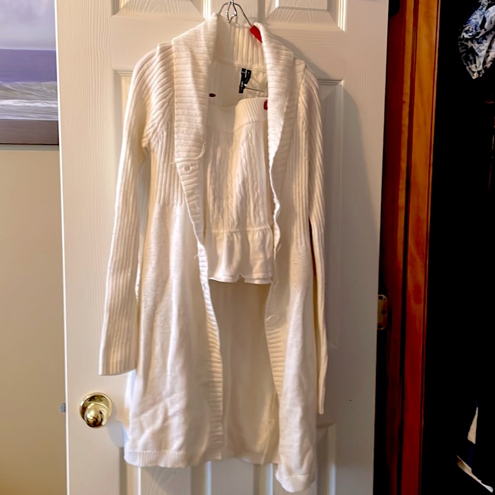 Off white knit skirt and sweater